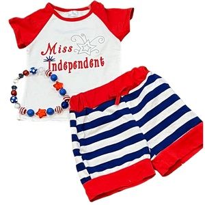 4Th of JULY outfit shirt shorts and necklace